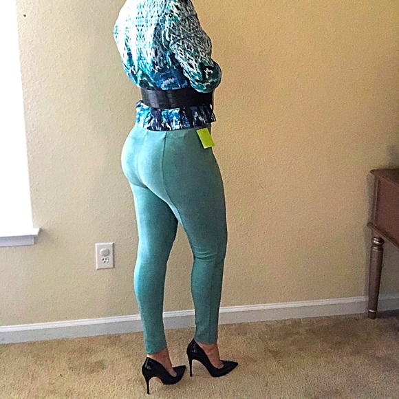 Forever 21 teal suede pants size M - Picture 4 of 9